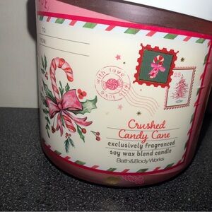 Bath & Body Works Crushed Candy Cane Candle - Red and White